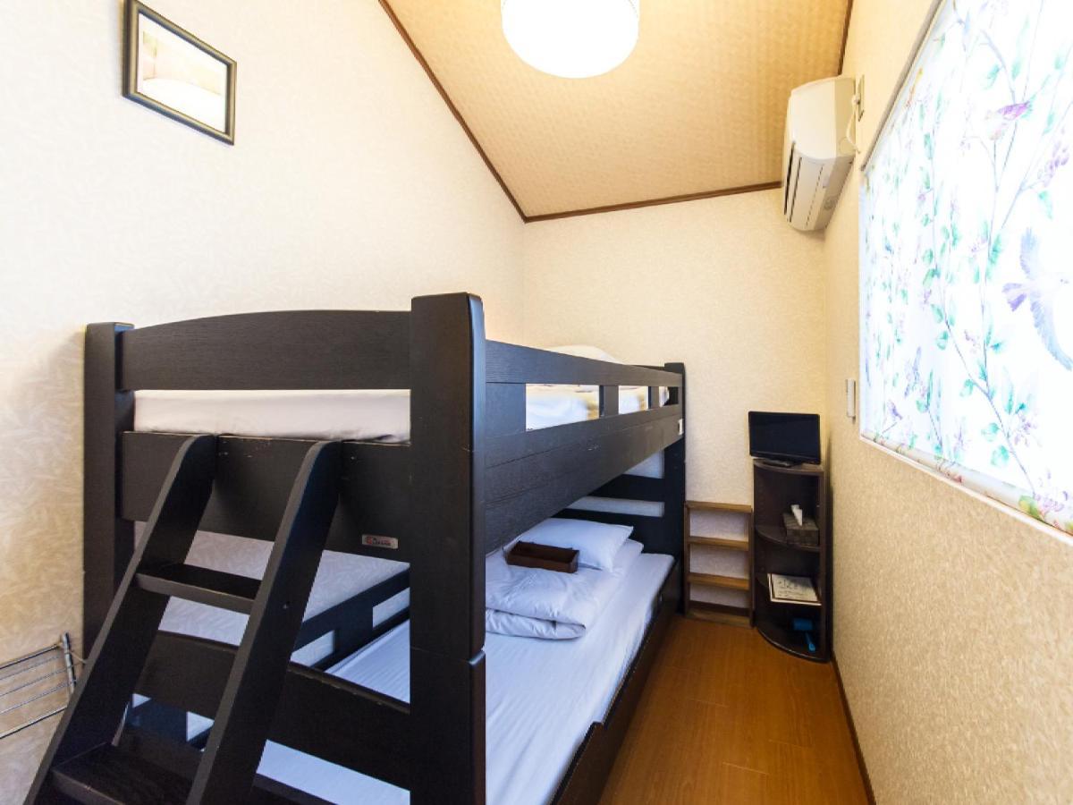 Female Twin Room with Bunk Beds