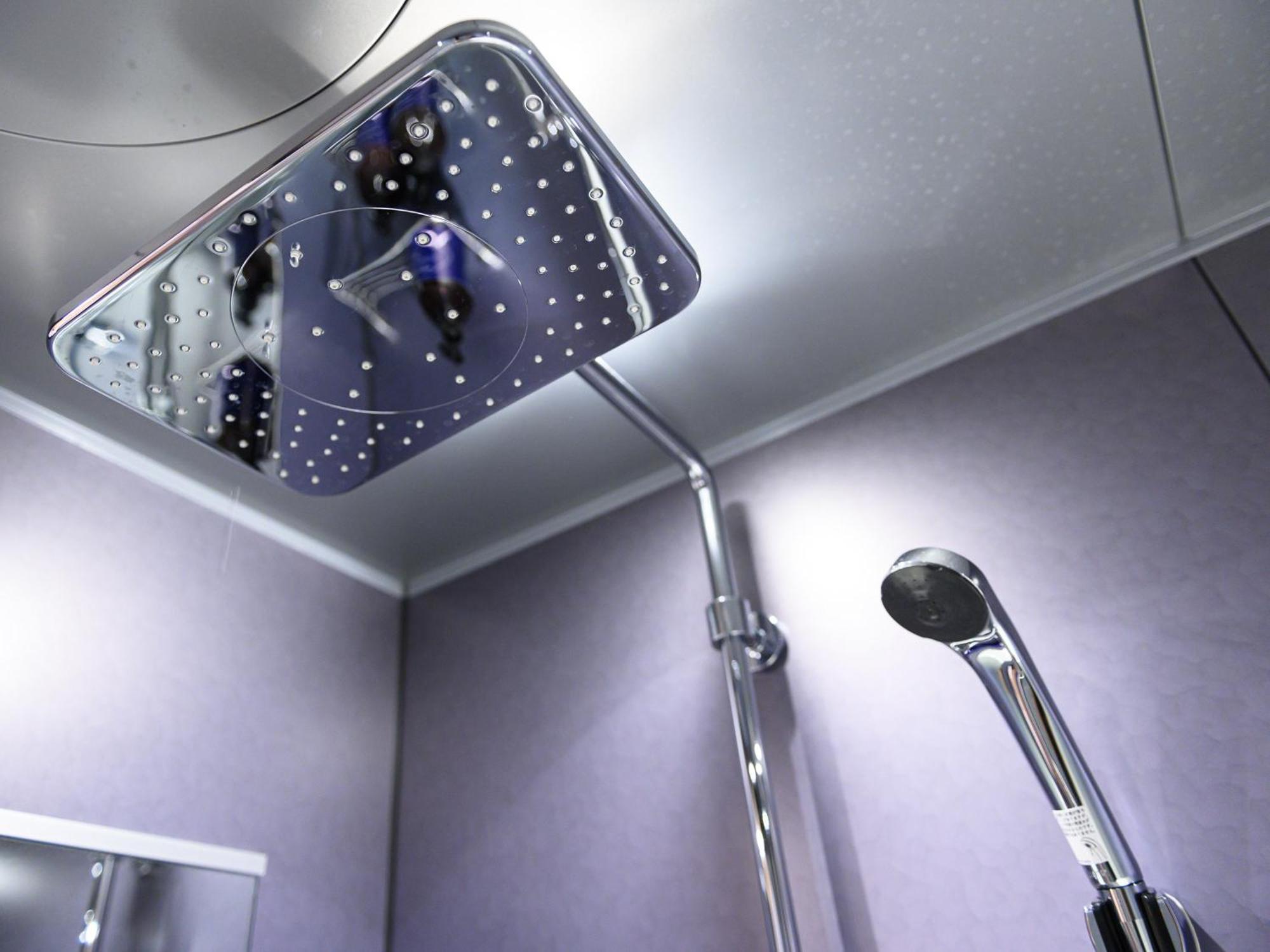 One-Bedroom Family Apartment,1544170438:JPEG