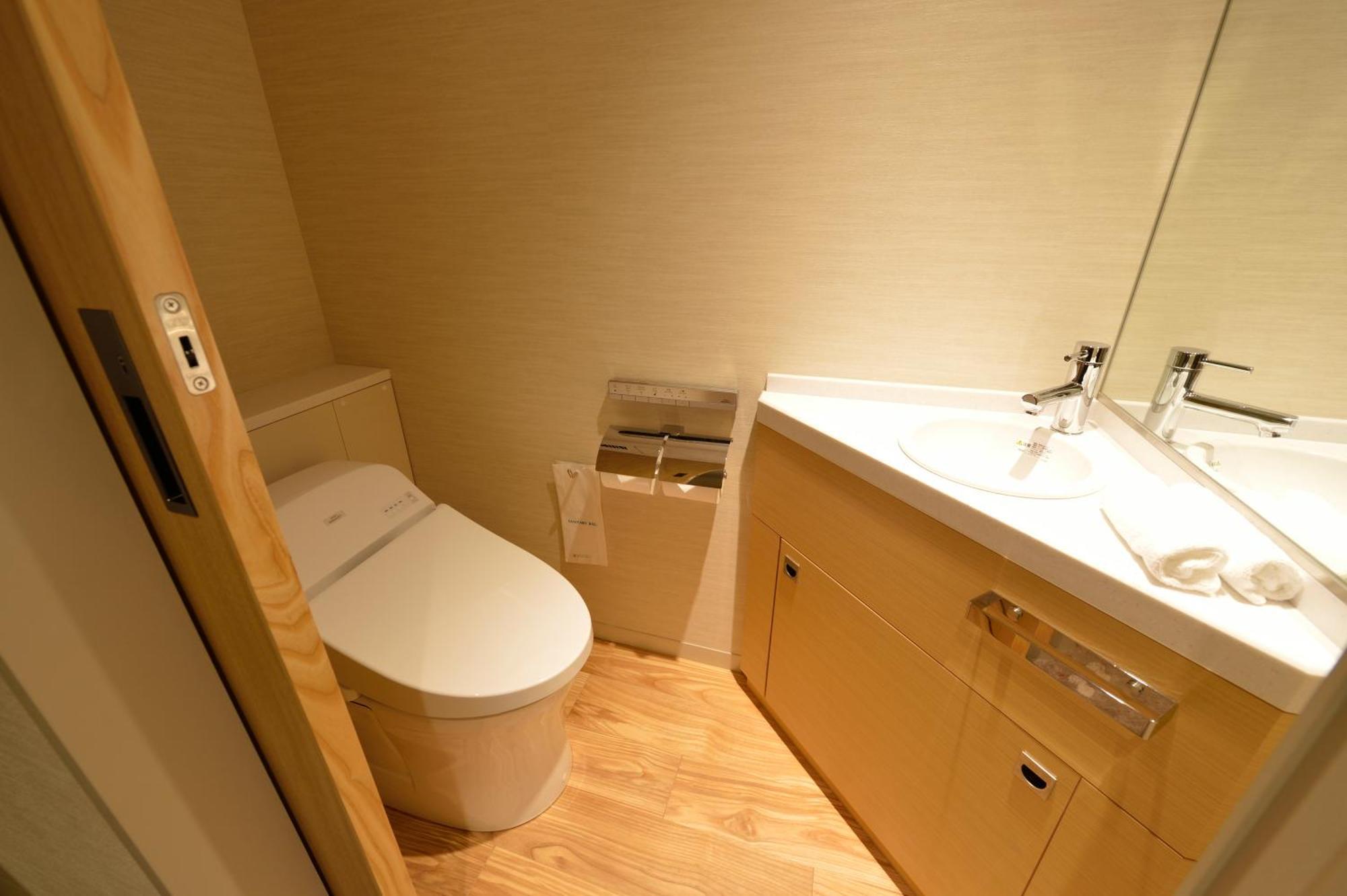 Luxury Hollywood Twin Room with Fitness Center Access - Non-Smoking (44.4㎡),1287208192:JPEG