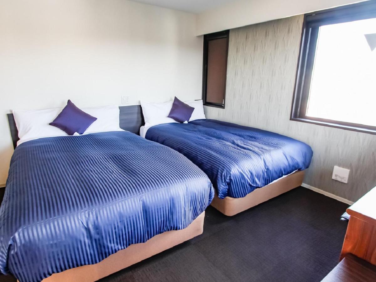 Twin Room - Smoking,1230968237:JPEG