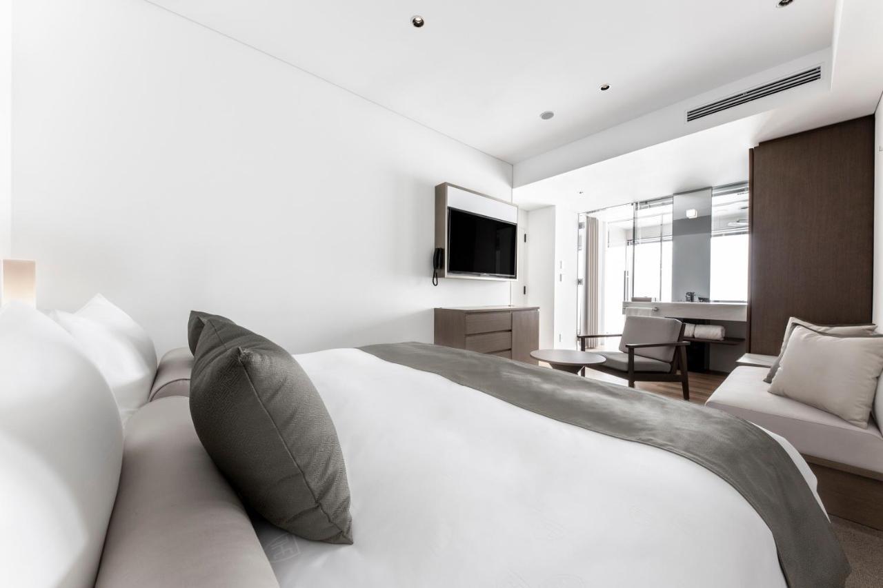 Standard Double Room with No View and Lounge Access - Non-Smoking,1268135314:JPEG