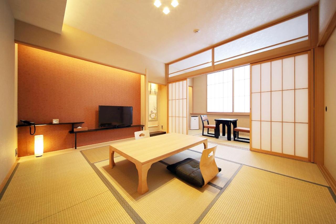 Japanese-Style Room