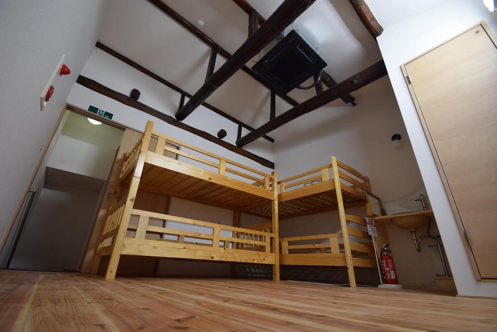 Bed in 6-Bed Mixed Dormitory Room
