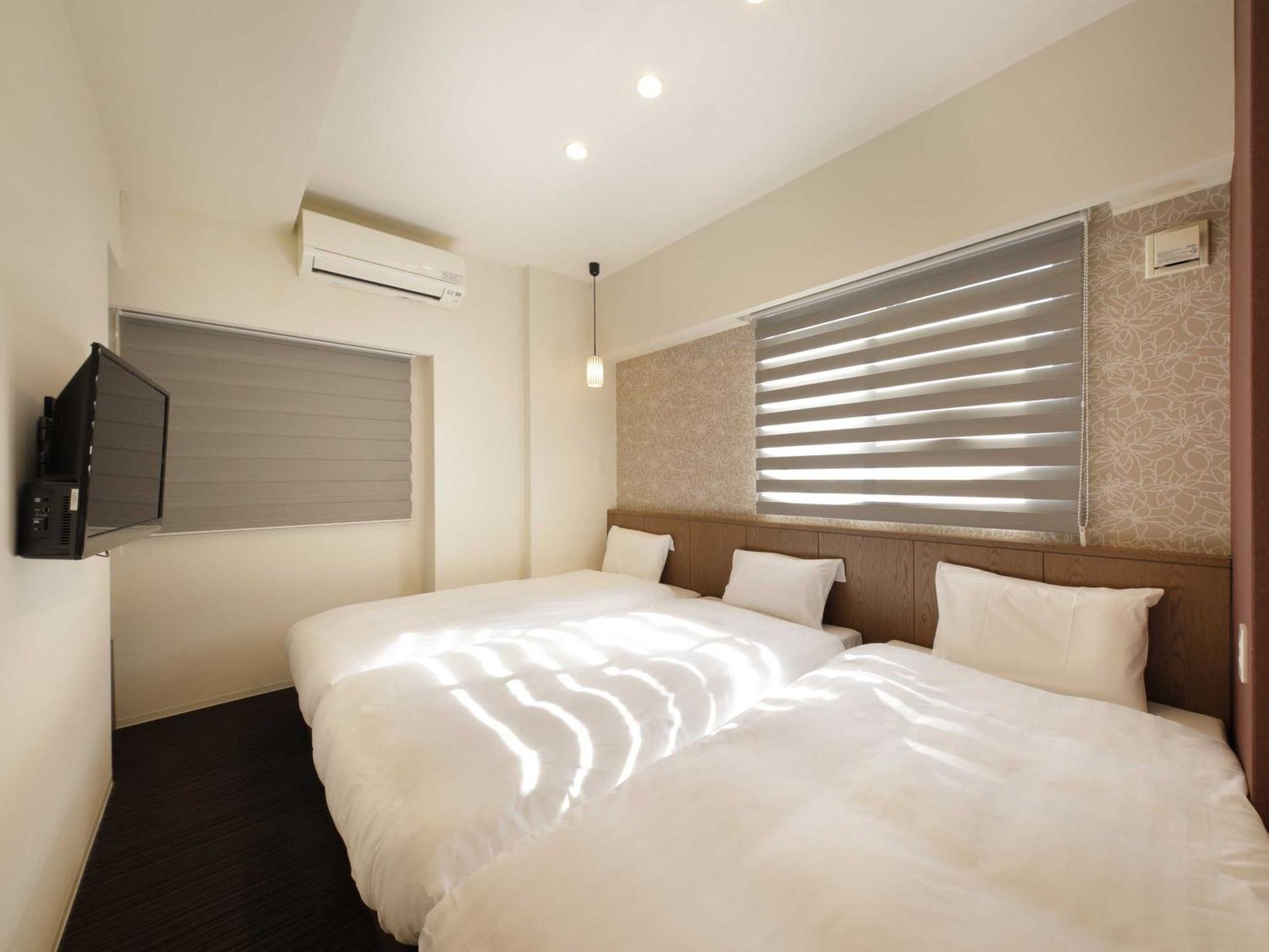 Triple Room B - Non Smoking,1627961118:JPEG