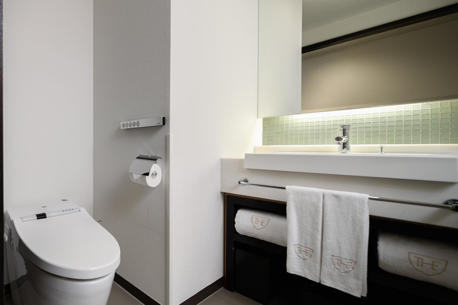 Deluxe Twin Room Separate Bath
