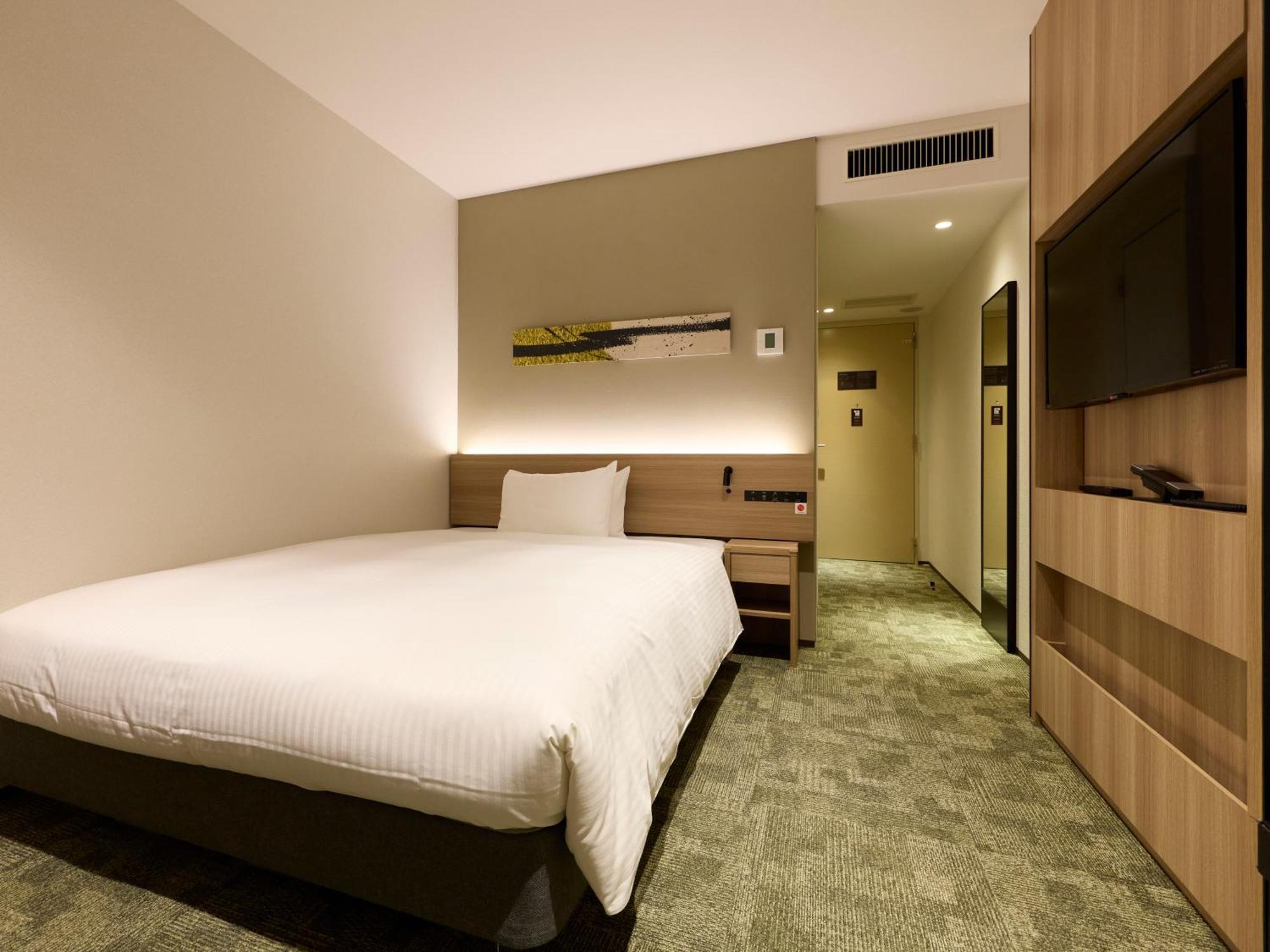 Standard Double Room Non-Smoking,1774646081:JPEG