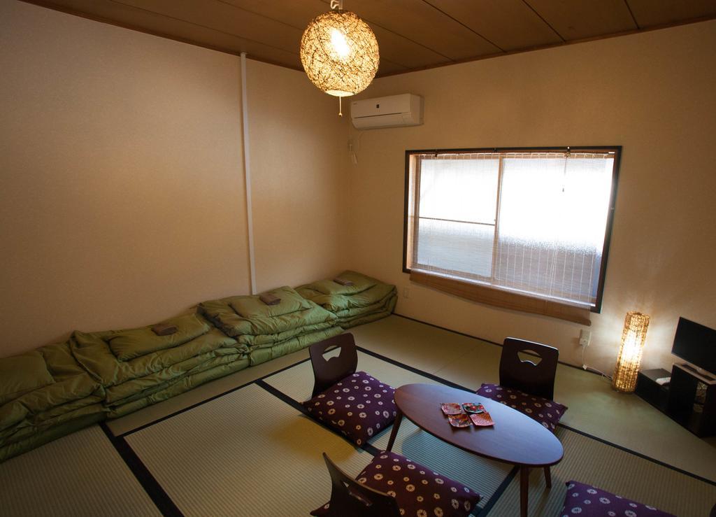 Habitación Estándar de estilo japonés con ducha y aseo privados 201