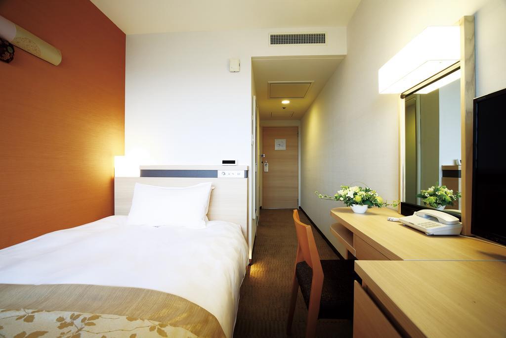 Single Room - Smoking,1213237204:JPEG