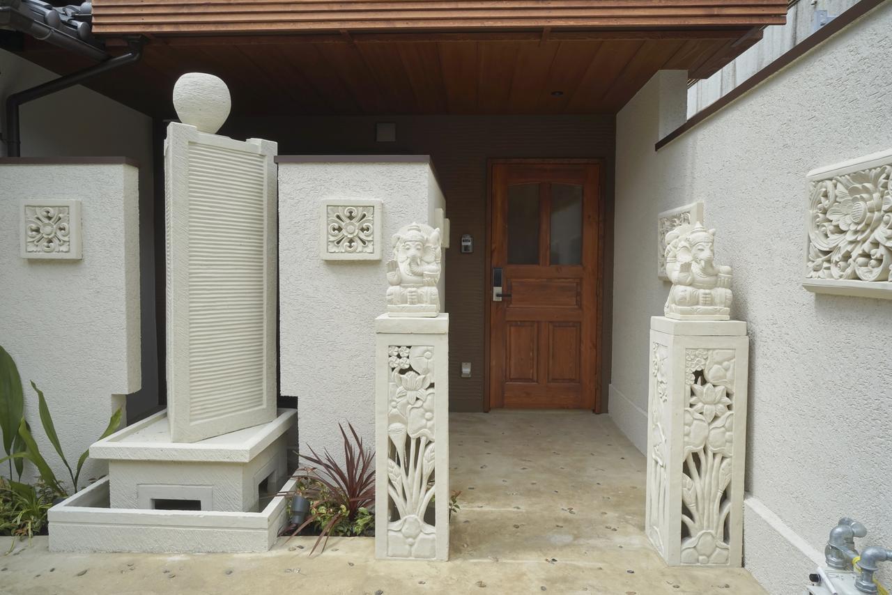 Holiday Home,1124776926:JPEG