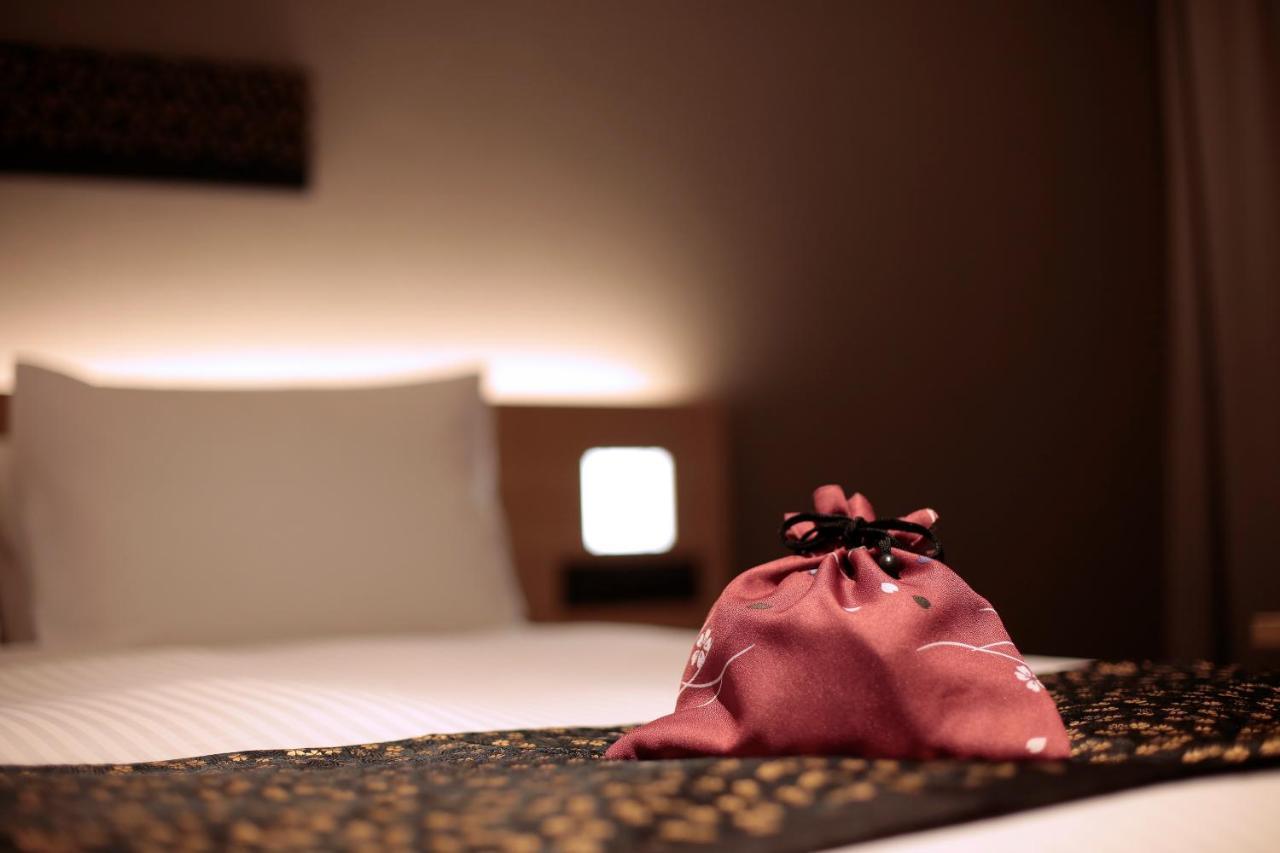 Superior Queen Room with Free access to Lounge - Non-Smoking,1593698068:JPEG