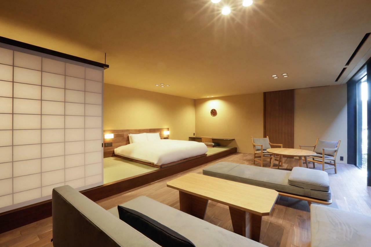 Junior Suite con área de tatami y vista al jardín (anexo)