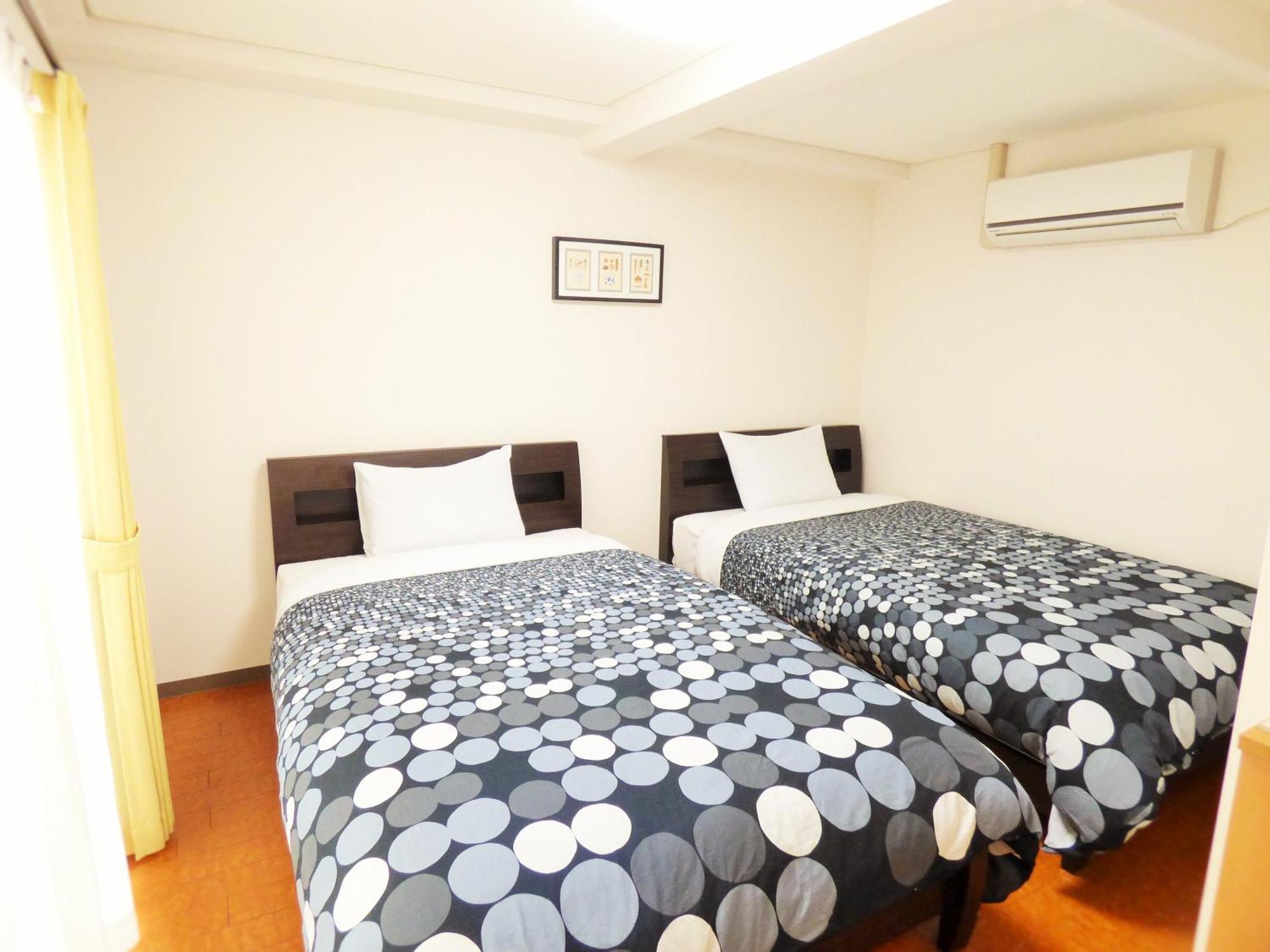 Deluxe Twin Room Sofa bed