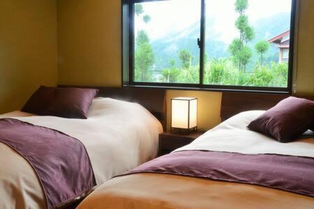 One-Bedroom House,958766179:JPEG