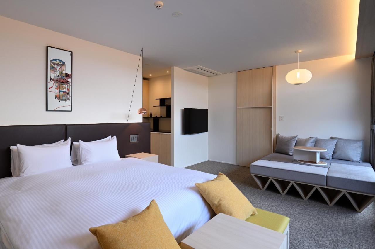 Suite with Garden View with Bath - No Cleaning for Consecutive Night Stays