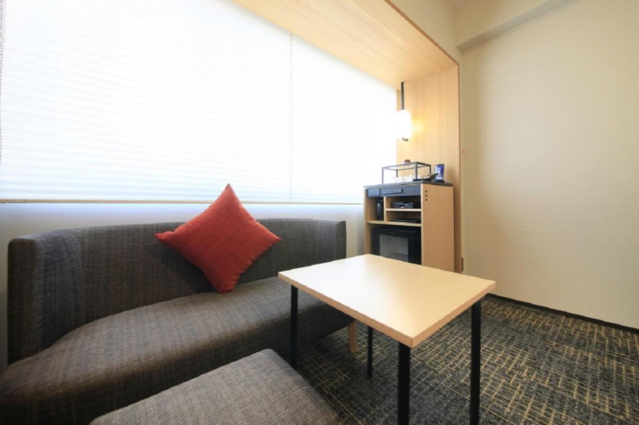 Standard Twin Room (3 adults)
