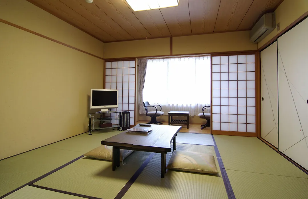 Kyoto Higashiyamaso-1