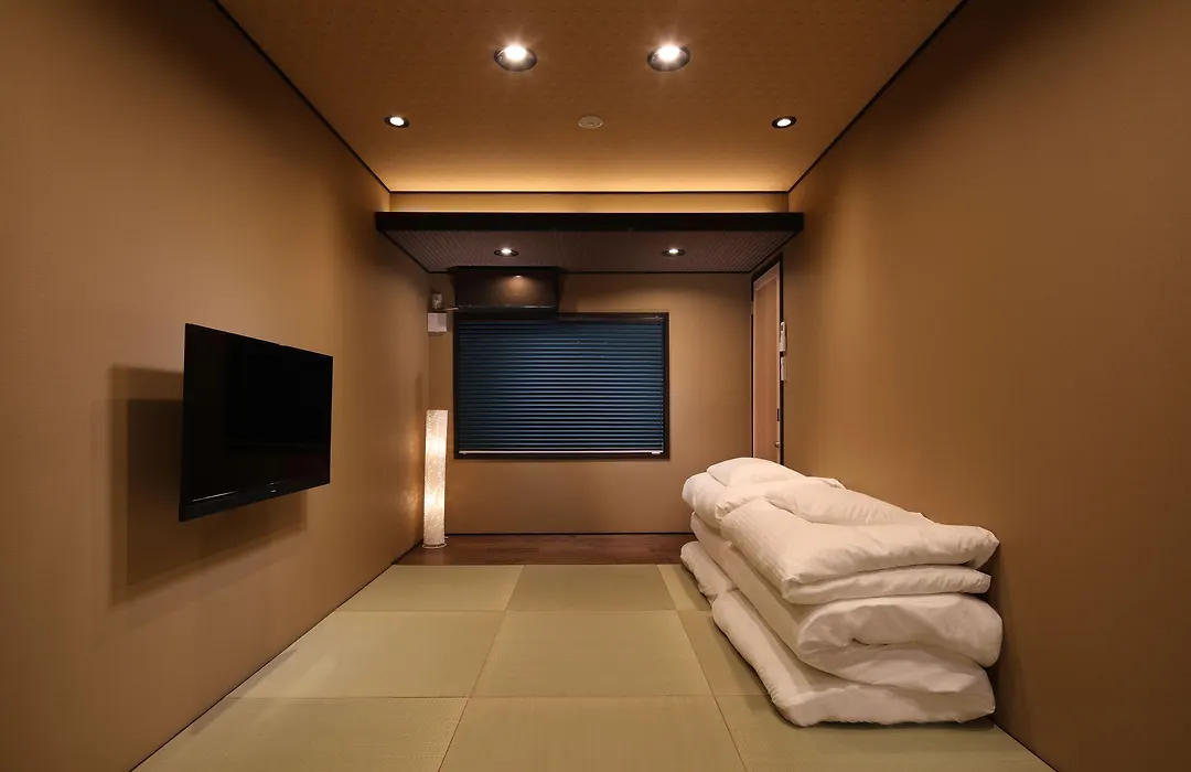 Kanade Kyoto-Hachijoguchi-1