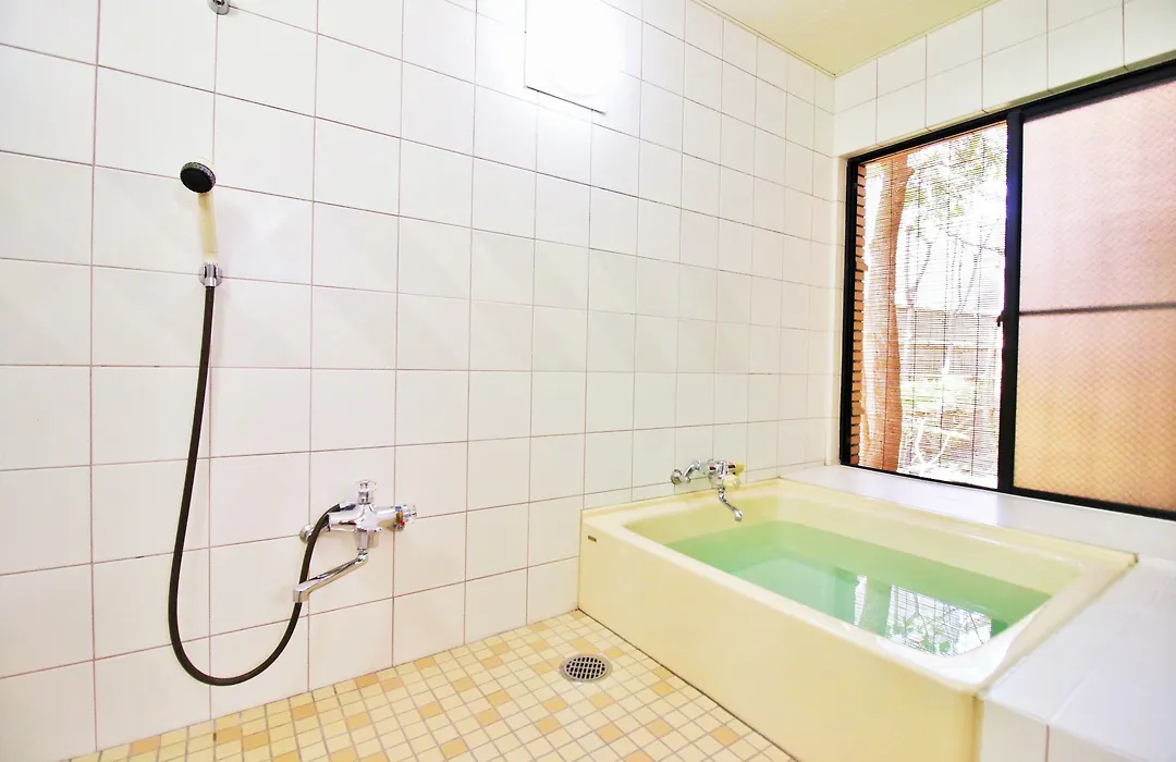 Cottage Emi-1