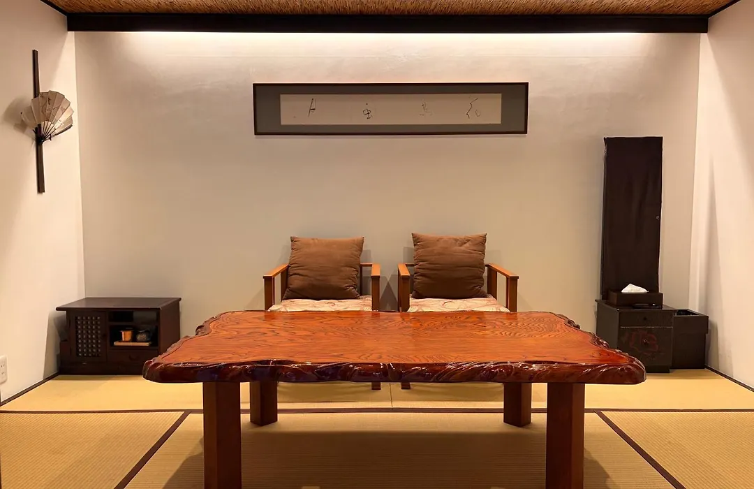 Toshiharu Ryokan-1