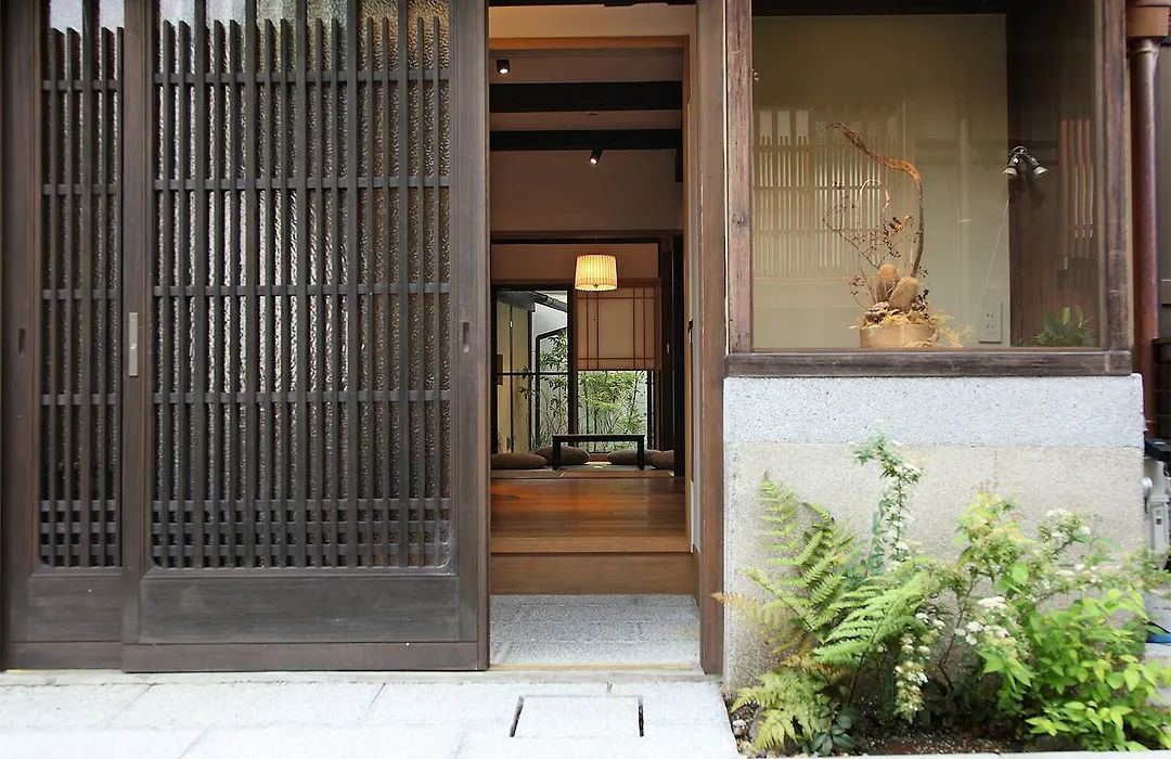 HANARé Gion-1
