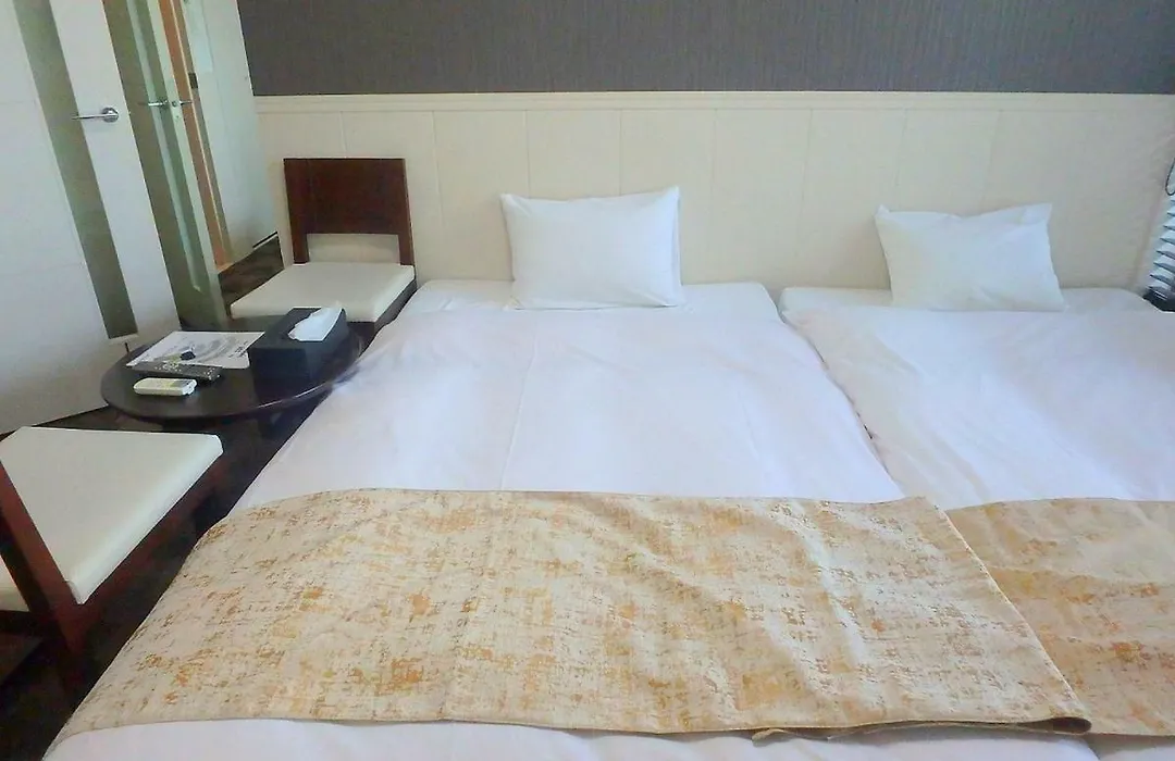 Elitz Inn Shijokarasuma-1