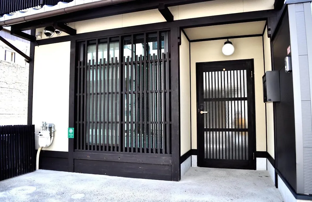 カモンイン 東寺-1