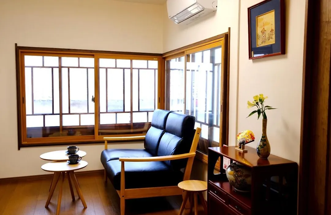 Tsurui Goshonishi 鶴居御所西-1
