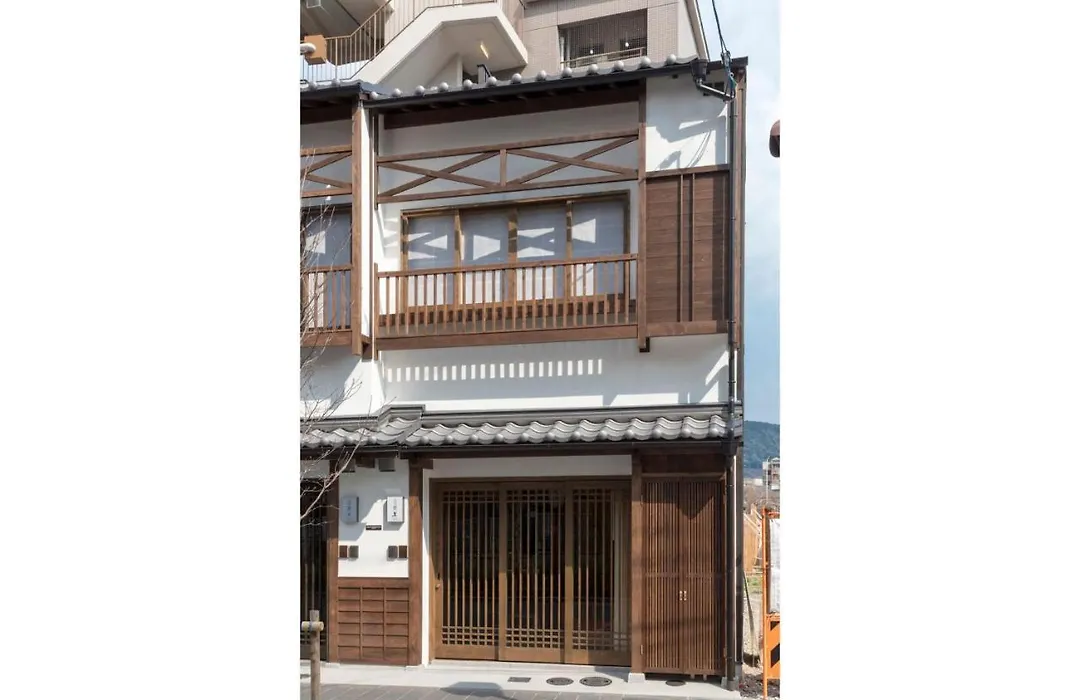 Hanagoromo Machiya House-1