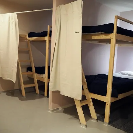 Bird Hostel-2