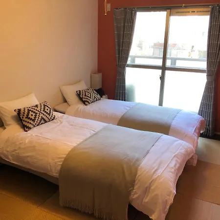 Viale Jurakumawari-3