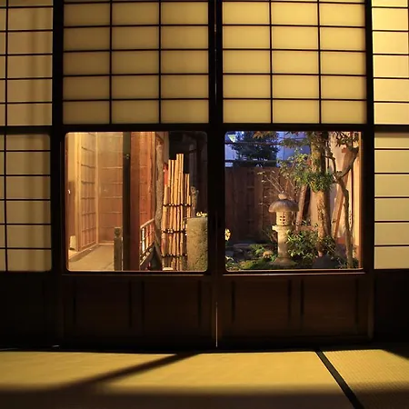 Itsutsuji-An Machiya Inn-3