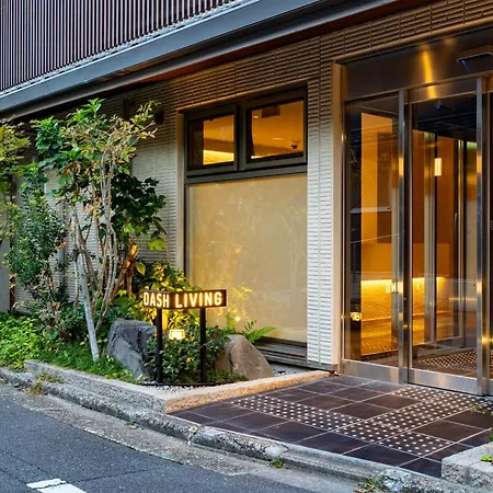 Dash Living Gojo-2