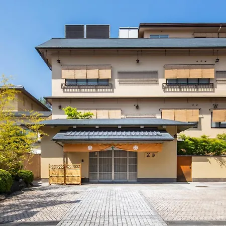 Gion Ryokan Karaku-2
