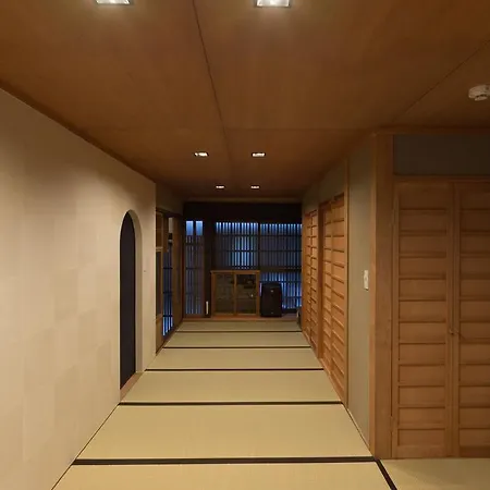 Kakishibu An Machiya House-2