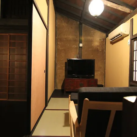 Shikoku-An Machiya Holiday House-2