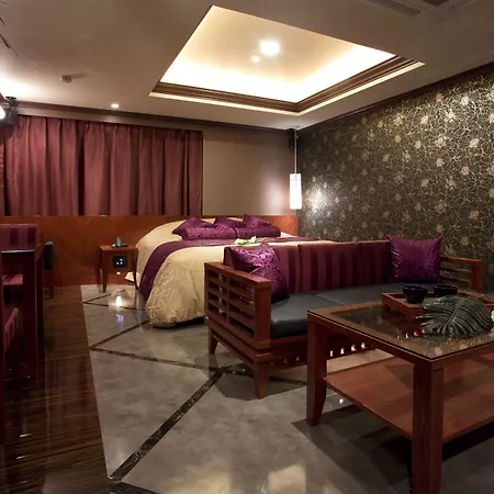 Hotel And Spa Lotus Modern (Adults Only)-2