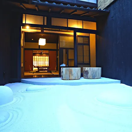 Kiraku Kyoto Aneyakoji-3