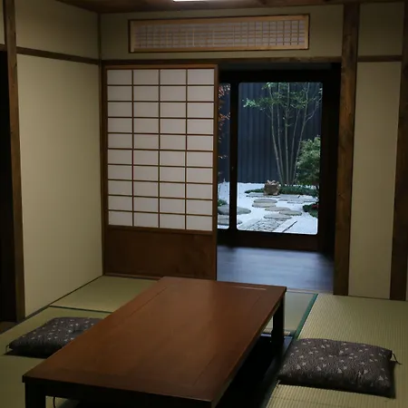 Garaku An Machiya House-2