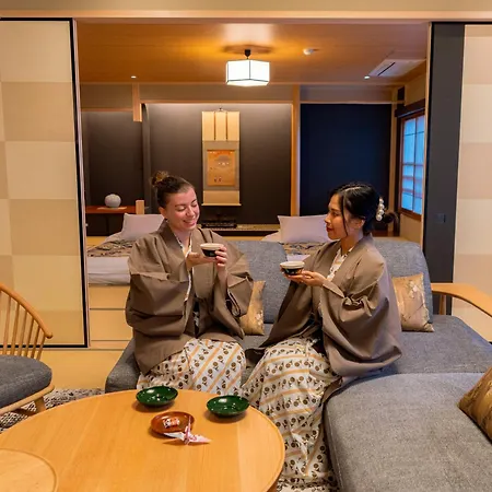 Nishiyama Ryokan Established In 1953-2
