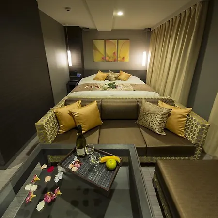 Hotel In The Green (Adults Only)-3