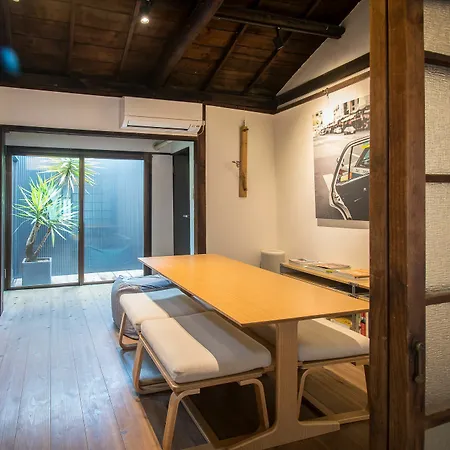 The Black House-2
