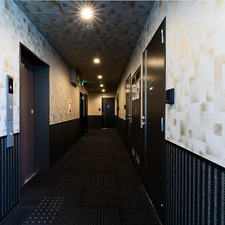 Oyo Japan Hotels Gojo-Muromachi Kyoto-3