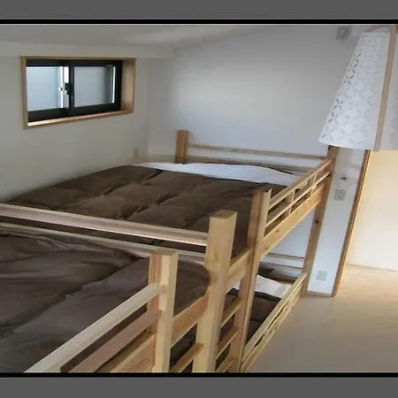 Guesthouse Hyakumanben Cross-Dormitory / Vacation Stay 15390-3